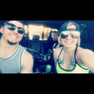 Meet your Posher, Raycee